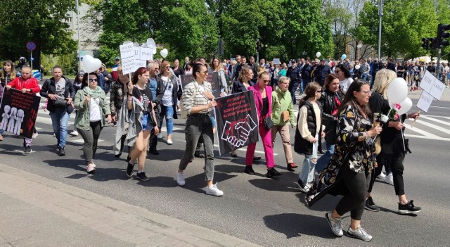 Marsz dla Kamilka w Częstochowie. Ponad 200 osób wzięło udział w niedzielnym Marszu Sprawiedliwości