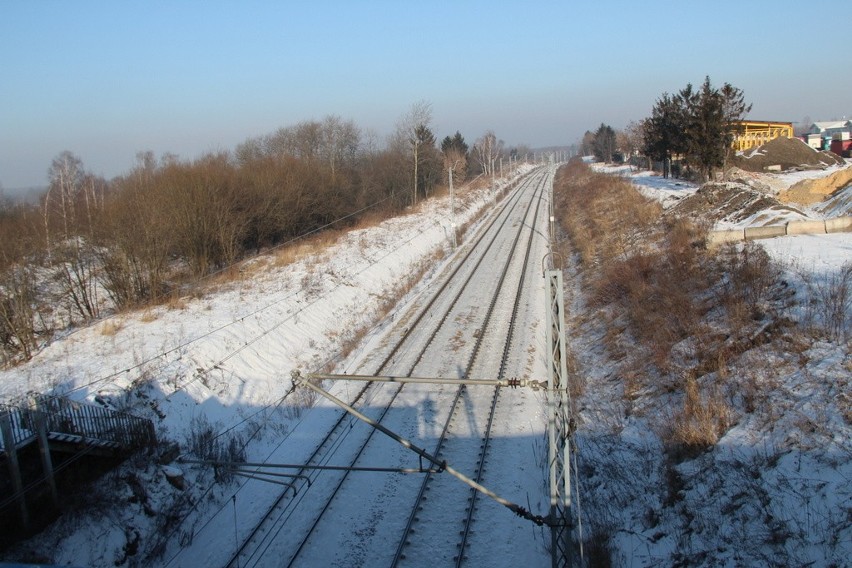 Wiadukt nad torami na Tworzniu zostanie zburzony i...