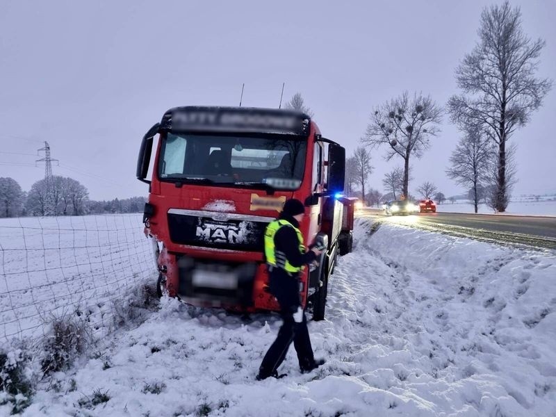 Tylko jednego dnia słupscy policjanci byli wezwani do 23...