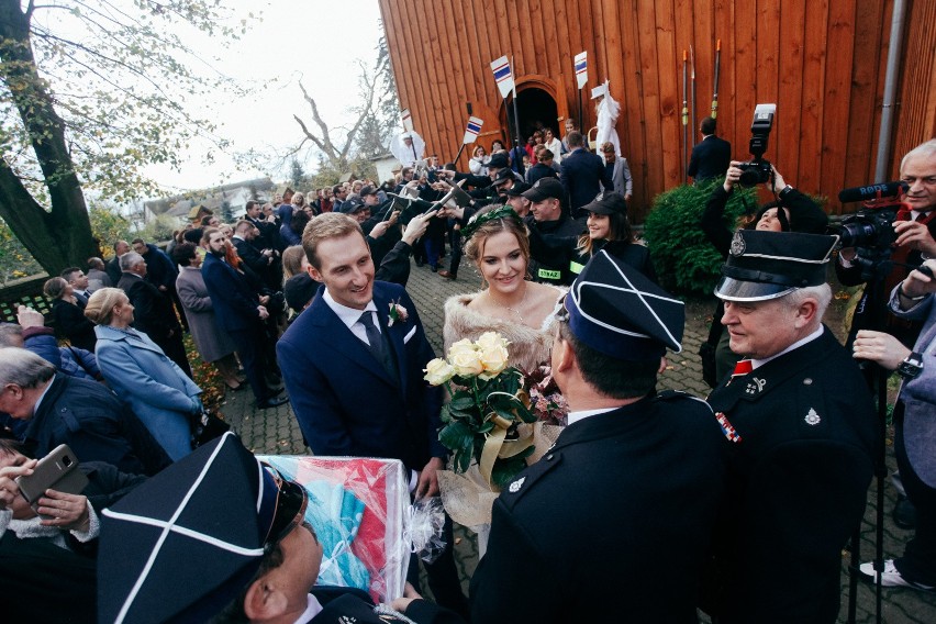Monika Ciaciuch i Wiktor Chabel stanęli na ślubnym kobiercu....