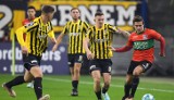 Ligi zagraniczne. Media: Roman Abramowicz potajemnie finansował klub Kacpra Kozłowskiego i Bartosza Białka Vitesse Arnhem