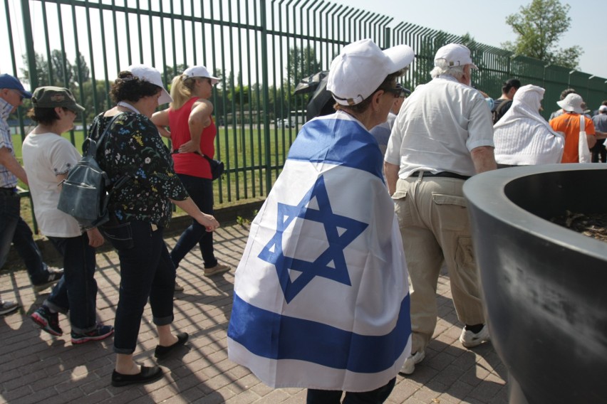 Dziś,  1 sierpnia w Sosnowcu uczczono pamięć Żydów,...