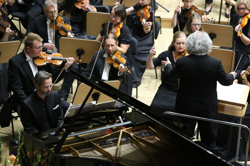 Peter Jablnski i Orkiestra Filharmonii Poznańskiej