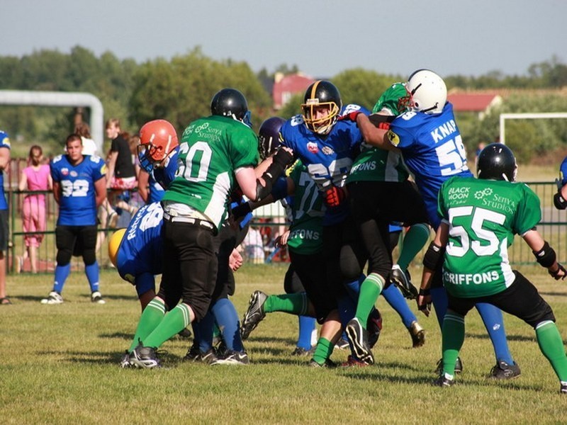 W meczu II ligi futbolu amerykanskiego, Griffons Akademia...