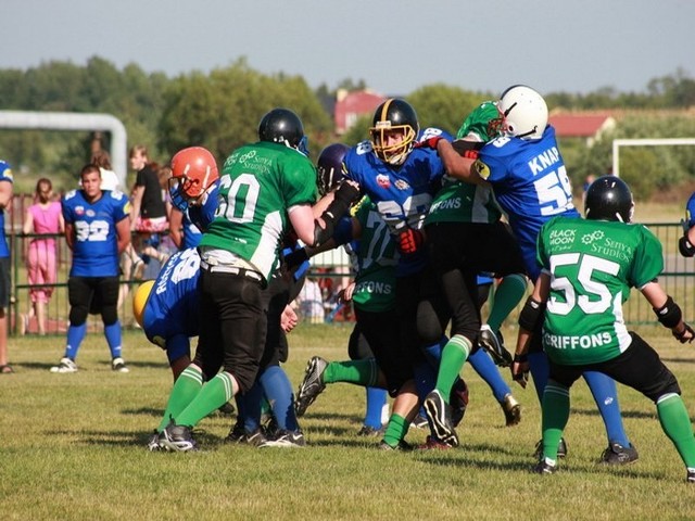 W meczu II ligi futbolu amerykanskiego, Griffons Akademia Pomorska Slupsk przegrali w Ustce z Torpedami LódL 0:69.