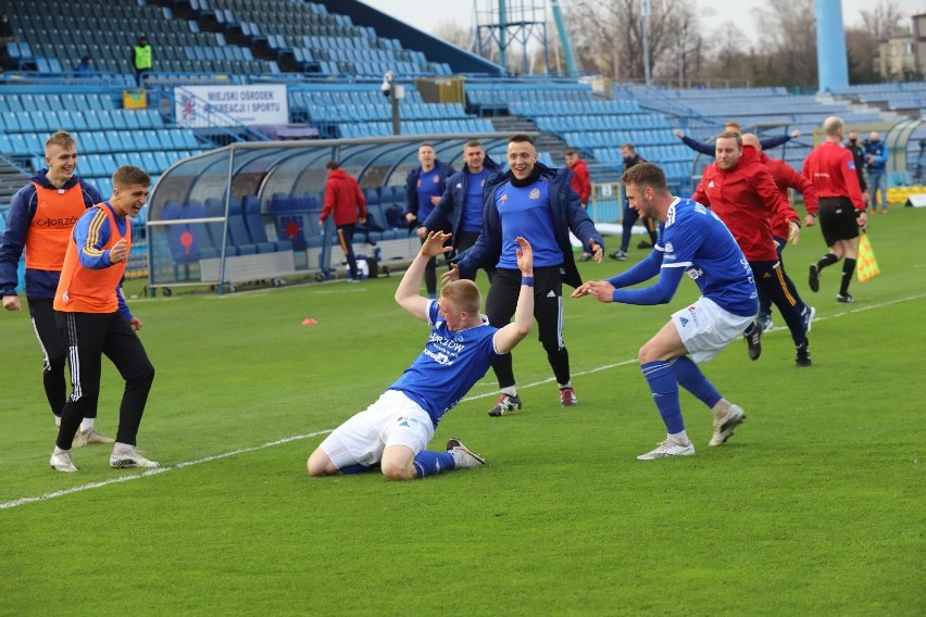 Ruch Chorzów pokonał Polonię Bytom i praktycznie przesądził...