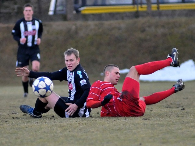 Cosmos Nowotaniec &#8211; Czarni Jasło PP 0-1Okręgowy Puchar Polski &#8211; okręg Krosno, ćwierćfinał: Cosmos Nowotaniec &#8211; Czarni Jasło 0-1