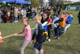 Piknik ekologiczny w Rubinku. 11.10.2023 młodzież z ZS nr 1 zaprosiła na piknik uczniów z innych szkół i przedszkoli