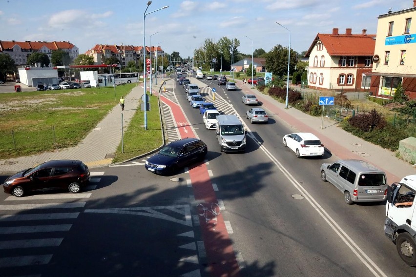 Dojeżdżający do pracy własnym samochodem, motocyklem lub...