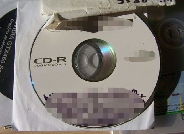 Nielegalne oprogramowanie może być przechowywane na płytach CD-R