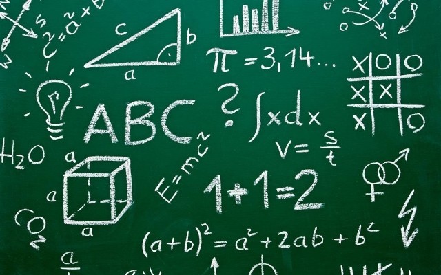 Odpowiedzi i ARKUSZ CKE matury z matematyki 2016 na poziomie rozszerzonym publikujemy w serwisie EDUKACJA