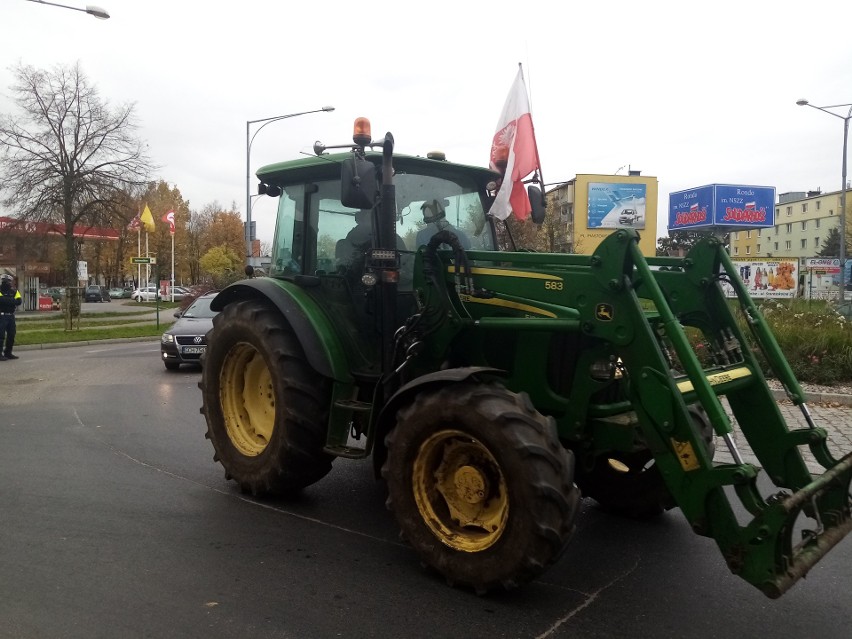 28.10. 2020. Kolejny protest rolników w Chojnicach. Tym razem było spokojnie 