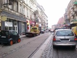 Poznań: Na lawetach wywożą samochody ze Świętego Marcina