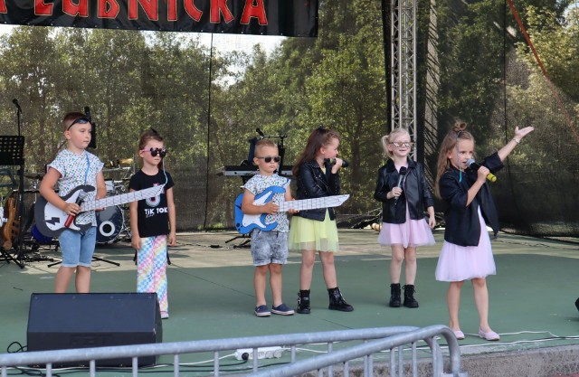 Na Biesiadzie Łubnickiej show zrobiły utalentowane dzieci.
