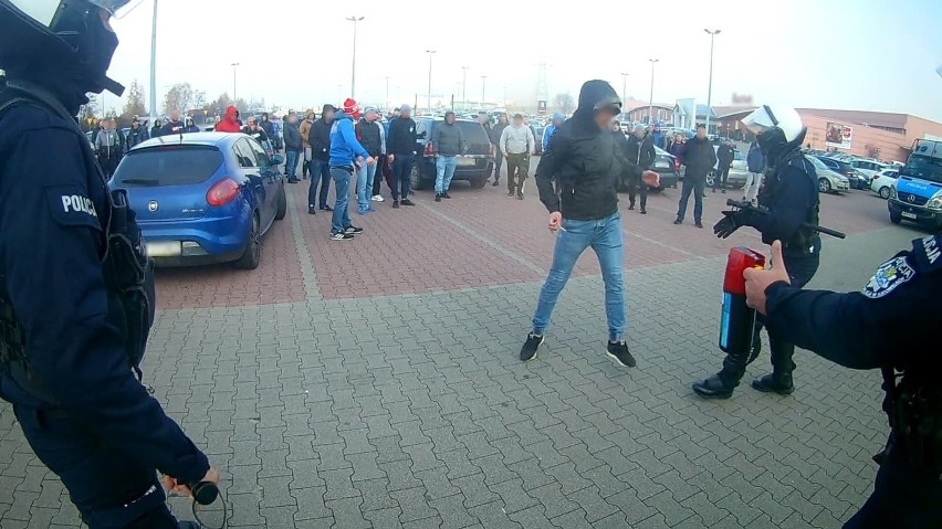 Ustawka w Przyszowicach. Policja udaremniła napad na kibiców...