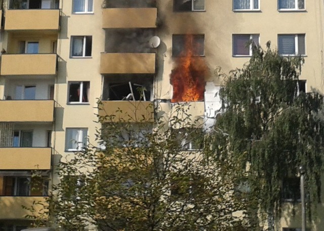 Pożar w bloku na ul. Łepowskiego na Prądniku Czerwonym w Krakowie.
