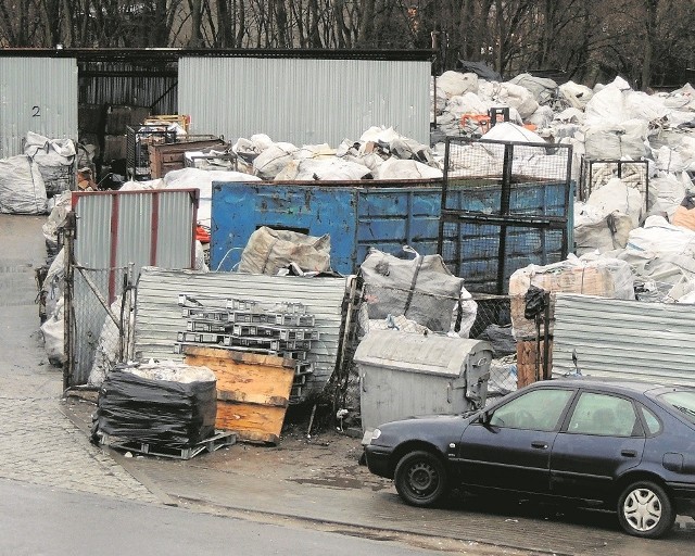 Firma recyklingowa, która odzyskuje części ze zużytych elektrośmieci, w przyszłym roku planuje przenieść swoją siedzibę z Lubicza do Rogówka