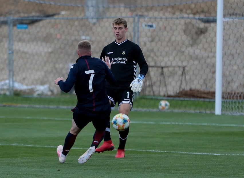 Pogoń - Broendby 3-1.