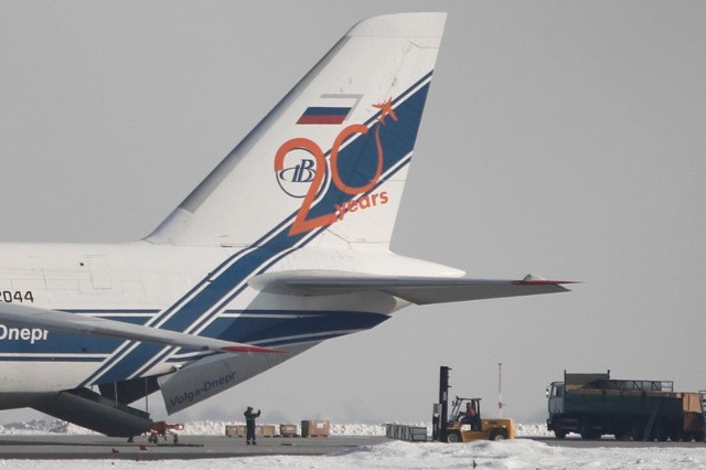 AN-124 Rusłan na lotnisku w JasionceRusłan ma zabrać na pokład cztery śmigłowce "Sokół" wyprodukowane w Świdniku i odlecieć na Filipiny. Załadunek zajmie kilka godzin. Nie wiadomo kiedy odleci z Jasionki.