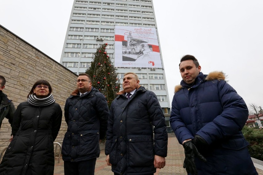 Naszym celem jest włączenie jak największej liczby...