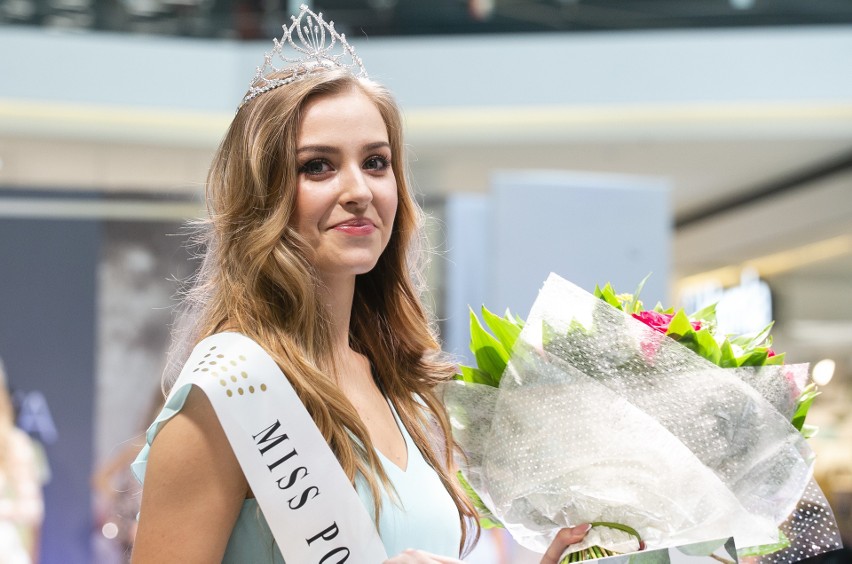 Miss Polonia Warszawy 2019 została Klaudia Kroczek [ZDJĘCIA] [WYNIKI] Będzie reprezentować stolicę w finale konkursu ogólnopolskiego