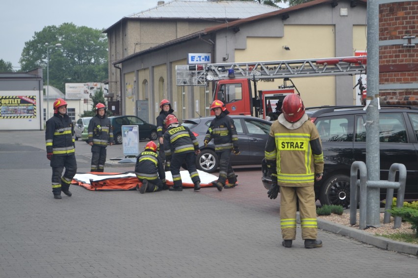 Samobójca na kominie w Rybniku. Negocjator na miejscu