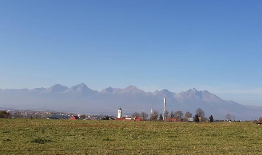 Całkowita powierzchnia Tatr wynosi 785 kilometrów...