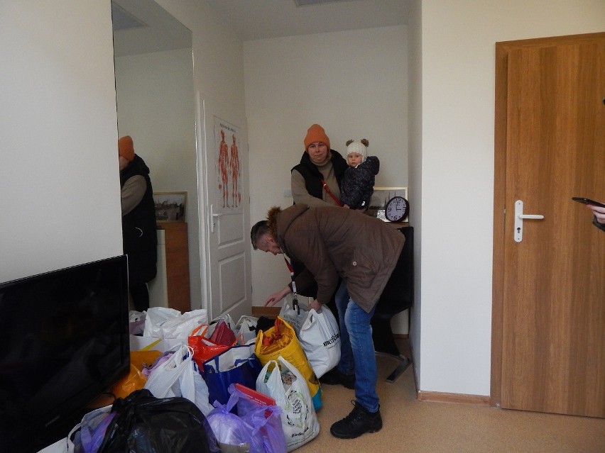 Rodzina Częstochowskich prowadzi zbiórkę na rzecz uchodźców...