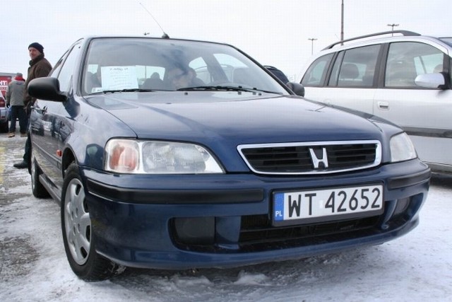 Honda Civic, 1999 r., 1,4, elektryczne szyby, klimatyzacja, 7 tys. 600 zł;