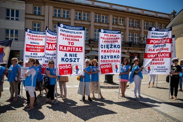 Pracownicy służby zdrowia z woj. podlaskiego pojadą na protest do Warszawy