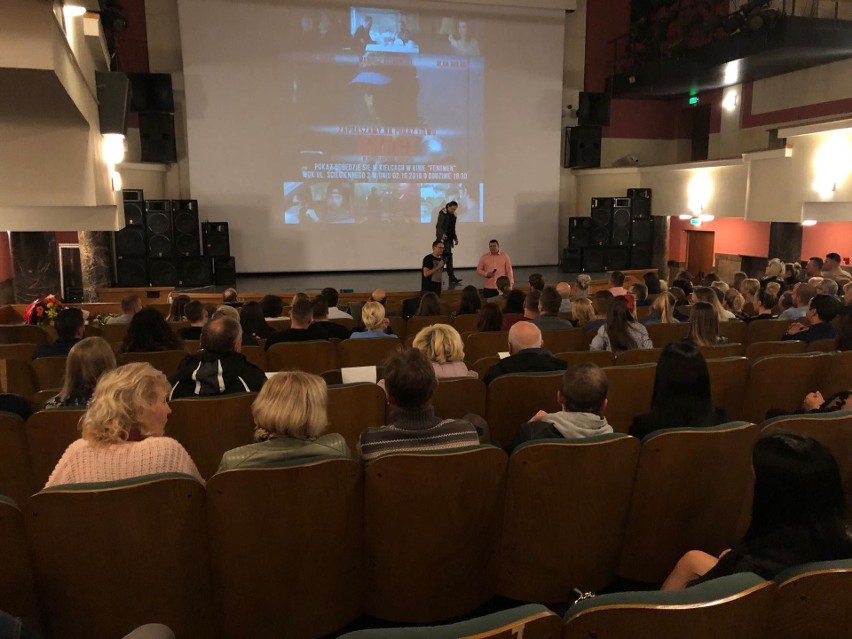 Gorące brawa po pokazie filmu Jana Chałupki „Gracz” w kinie Fenomen w Kielcach