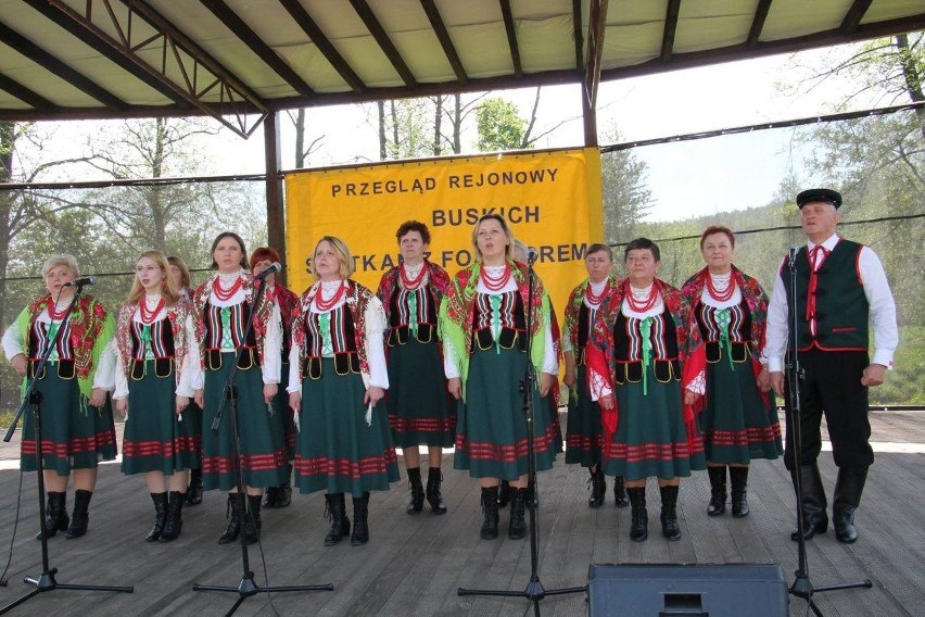 XLII Buskie Spotkania z Folklorem w Ciekotach. Te zespoły pojadą do Buska! [ZDJĘCIA]