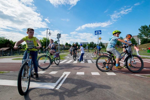 Dla dzieci jedną z atrakcji był kurs na kartę rowerową. Zdali go wszyscy.