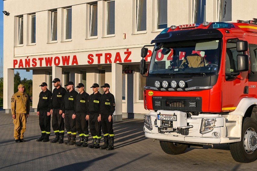 W całej Polsce wybrzmią syreny. Strażacy oddadzą hołd...