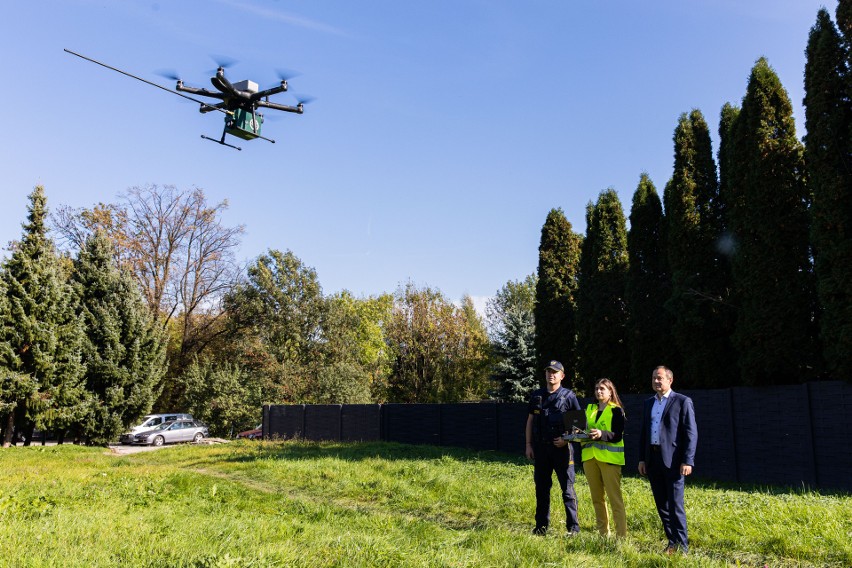 Rzeszów i Boguchwała sprawdzą dronami jakość powietrza nad kominami. Zobacz zdjęcia