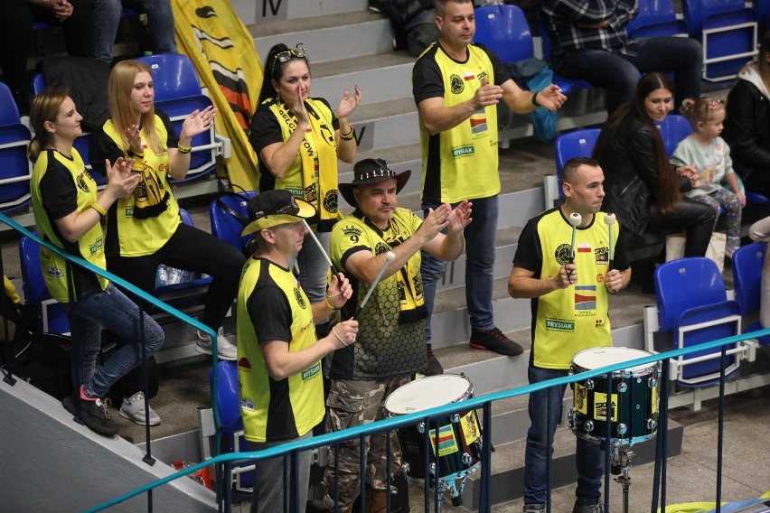 Kibice na meczu Barkom Każany Lwów - Skra Bełchatów w PlusLidze siatkarzy. Zobaczcie zdjęcia