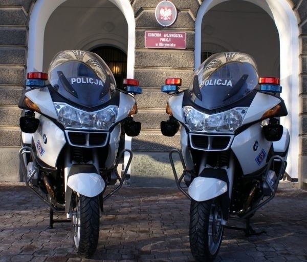 Radiowozy, motocykle, skutery, quady oraz łodzie - podlaska policja dysponuje 744 pojazdami.