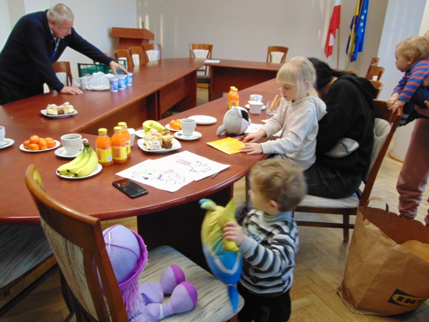 Powiat tarnobrzeski wysłał dary do Drohobycza na Ukrainie. Fundacja Aniołów Stróżów i Świętego Antoniego przekaże pomoc potrzebującym