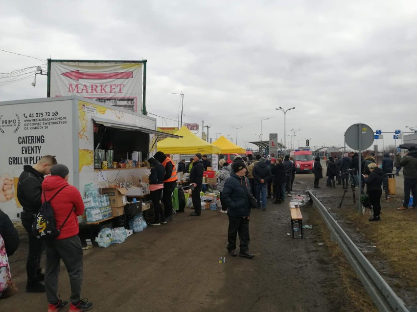 Właściciele Restauracji Primo w Ostrowcu są na granicy polsko - ukraińskiej. Były ogromne problemy (ZDJĘCIA) 