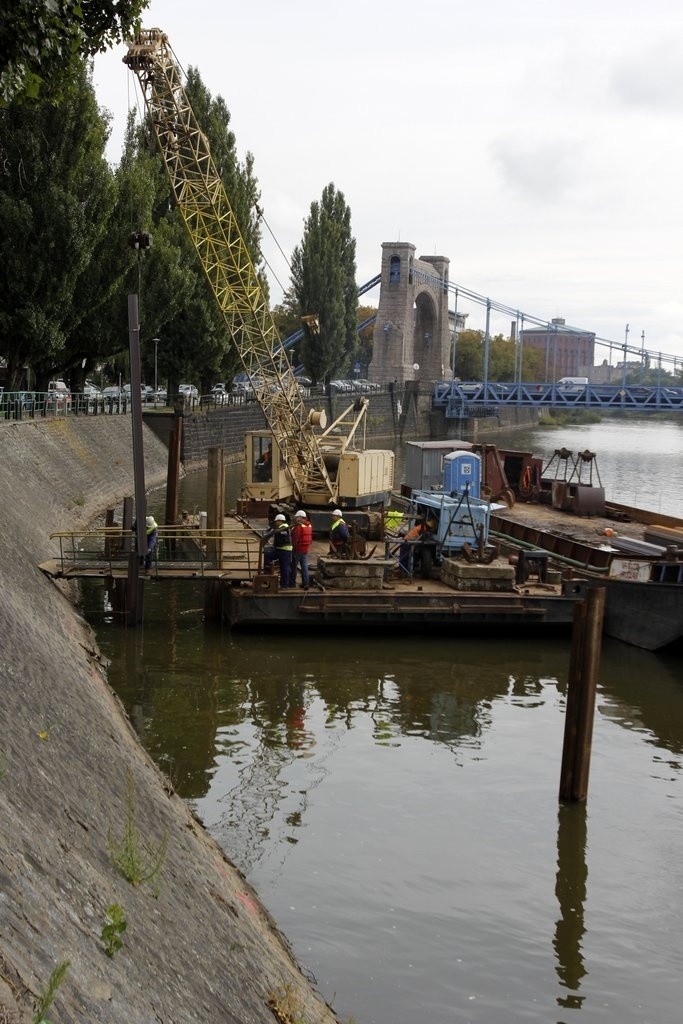 Remontują bulwar między mostami Grunwaldzkim i Pokoju (ZDJĘCIA)