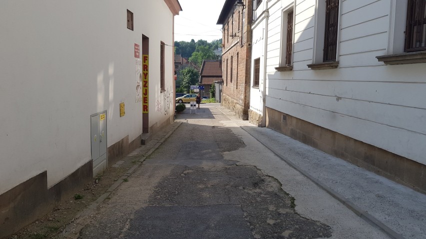 Fragment ulicy Kącik w Bochni, który zostanie objęty...