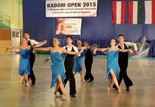 Formacja CMG Sweet Dance - zwycięzcy turnieju Radom Open 2015 w kategorii wiekowej do 15 lat.