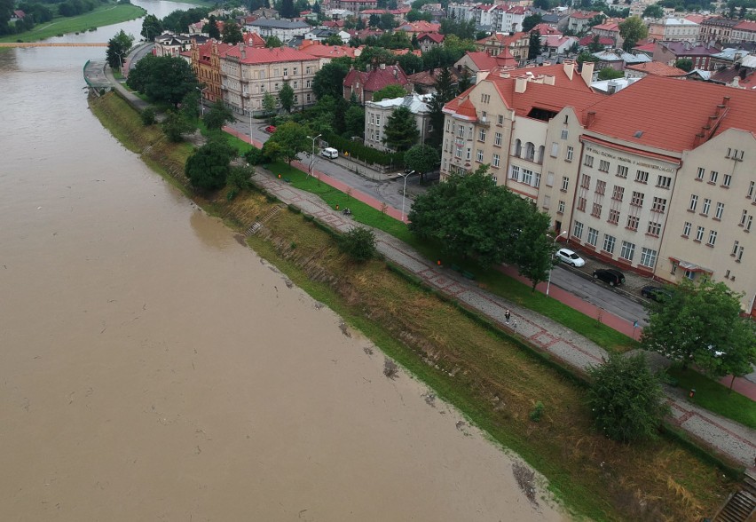 San w Przemyślu przekroczył w poniedziałek 22 czerwca stan ostrzegawczy [ZDJĘCIA]