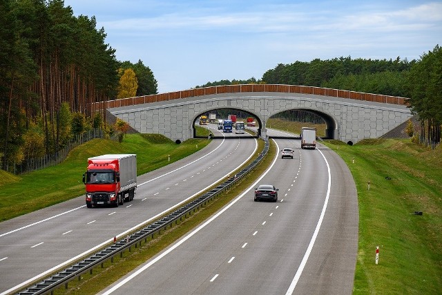 W grudniu 2011 roku, dokładnie 10 lat temu, oddano do dyspozycji kierowców 106 kilometrów autostrady A2 z Nowego Tomyśla do Świecka.