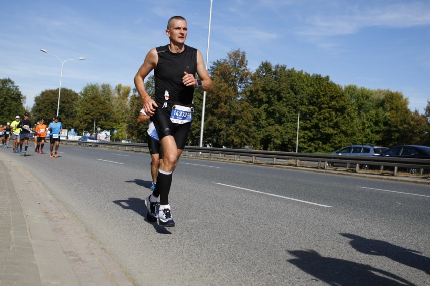 Uczestnicy Maratonu Warszawskiego 2018. Więcej zdjęć...