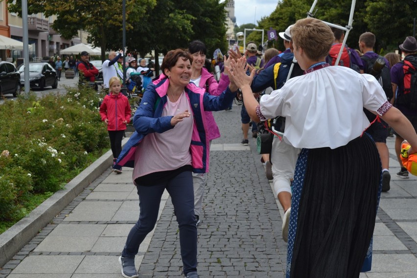 Pielgrzymka Bielsko-Żywiecka dotarła na Jasną Górę...