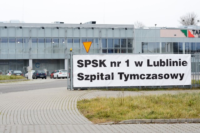 Obecnie w szpitalu tymczasowym w Targach Lublin przebywa 32 pacjentów