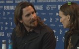 Zirytowany Christian Bale na konferencji filmu "Knight of Cups" [WIDEO]
