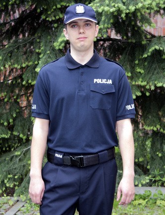 Nowy letni mundur policjanta