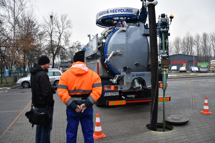 20-tonowy kaiser aquastar kosztuje ponad trzy miliony...